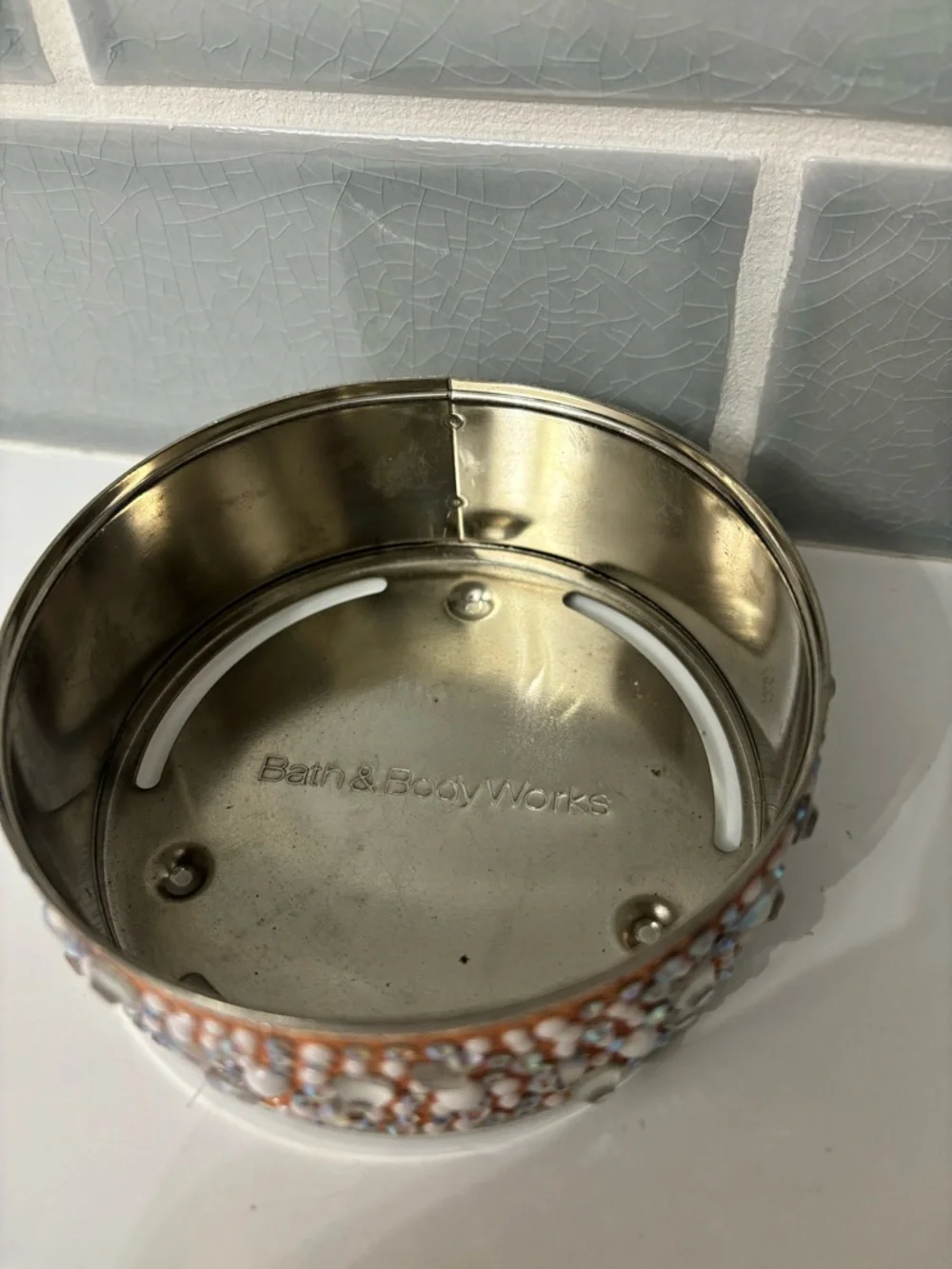 Bath and Body Works Pearls & Gems candle holder - Picture 2 of 4